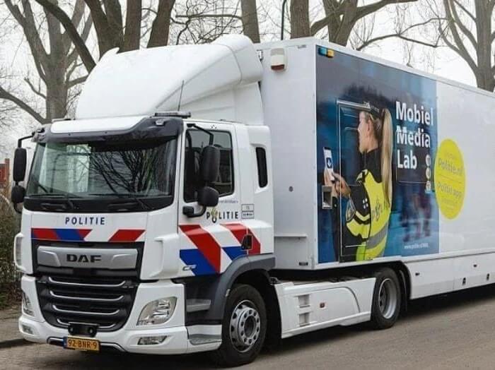 Vrachtauto Medialab politie