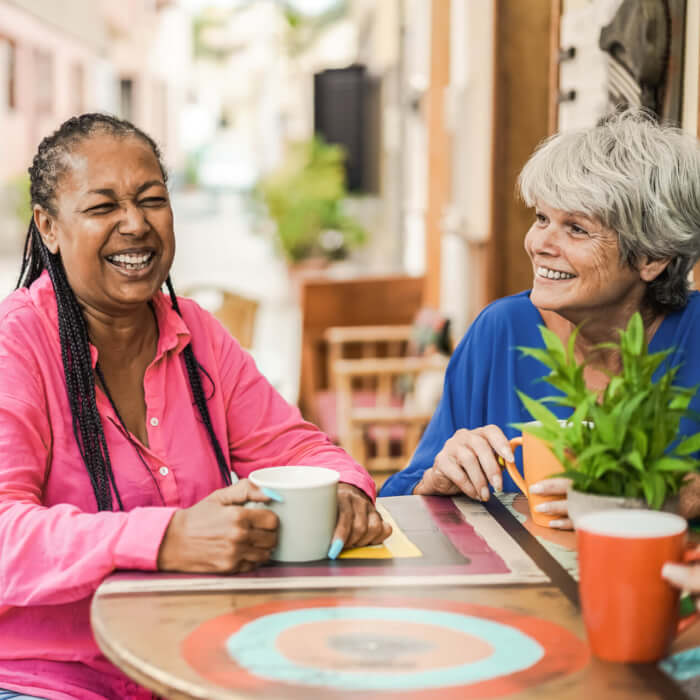 koffie drinken samen buiten