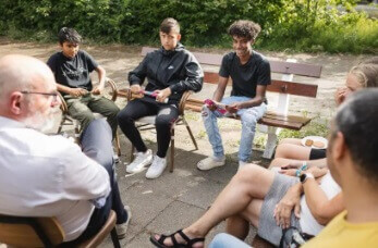 Bgm in gesprek met jongeren